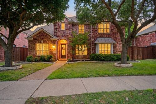10172 Bowling Green Dr, Frisco, TX, 75035-6984 | Card Image