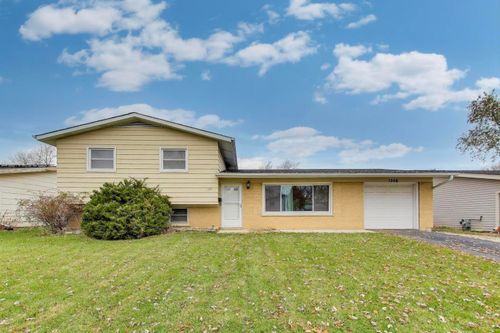 1208 Windsor Ln, Hanover Park, IL, 60133-2517 | Card Image