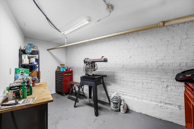 APT-2N - 126 Austin Blvd, Condo with 3 bedrooms, 2 bathrooms and 1 parking in Oak Park IL | Image 15