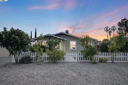 43547 Ellsworth St, Fremont, CA, 94539-5820 | Card Image