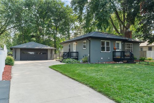 5817 47th Ave N, Crystal, MN, 55422-1078 | Card Image