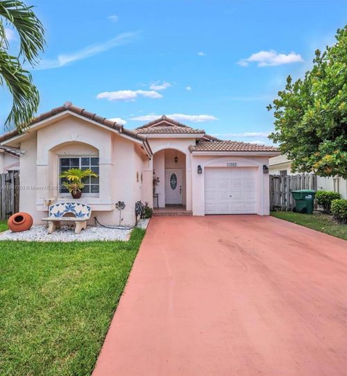 14202 Sw 151st Ct, Miami, FL, 33196-5614 | Card Image