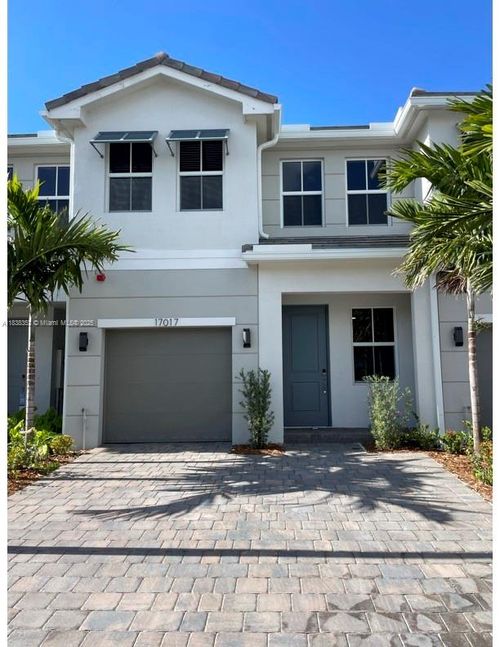 17017-17017 Sw 1st St, Pembroke Pines, FL, 33027-1088 | Card Image