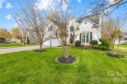 8312 Forest Shadow Cir, Cornelius, NC, 28031-9271 | Card Image