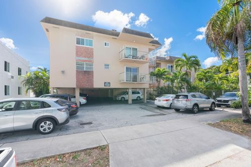 apt-101-1840 Dewey St, Hollywood, FL, 33020-6058 | Card Image