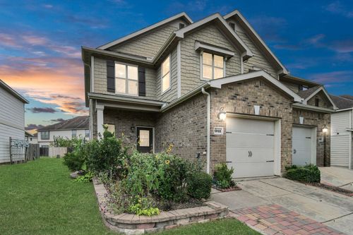13122 Stratford Skies Ln, Houston, TX, 77072-0134 | Card Image
