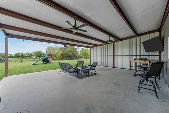 917 Farney Rd, House other with 3 bedrooms, 2 bathrooms and 2 parking in Lorena TX | Image 26