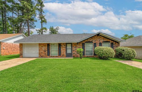 636 N Wildrose, Lone Star, TX, 75668 | Card Image