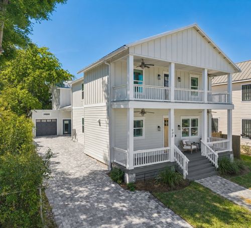 908 White St, Fernandina Beach, FL, 32034-3171 | Card Image