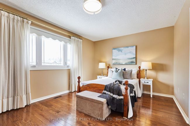 1945 Rosebank Rd, House other with 4 bedrooms, 3 bathrooms and 4 parking in Pickering ON | Image 27