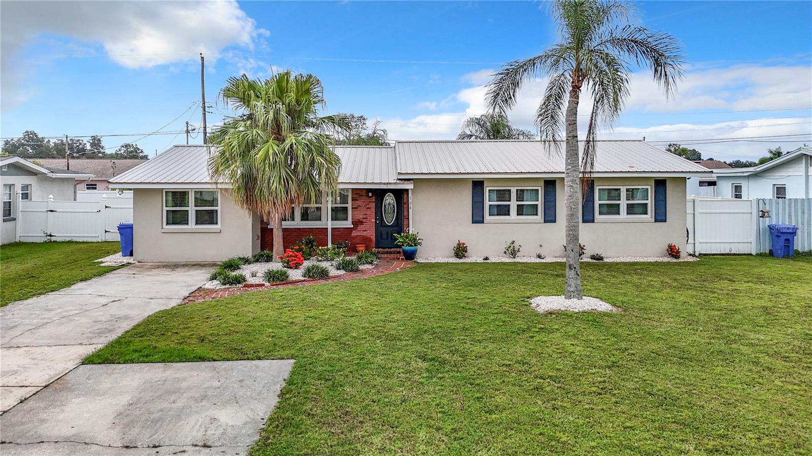 Florida Cir, Apollo Beach, FL 33572