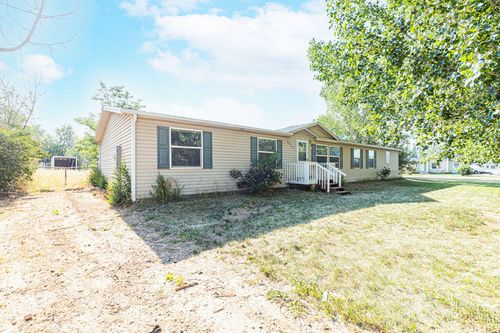 4423 N Maple Ln, Enoch, UT, 84721-9422 | Card Image