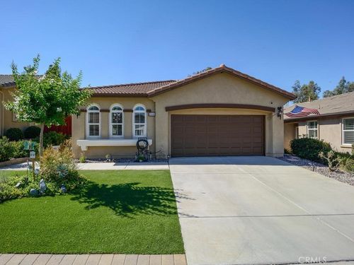 8840 Duval Ln, Hemet, CA, 92545 | Card Image