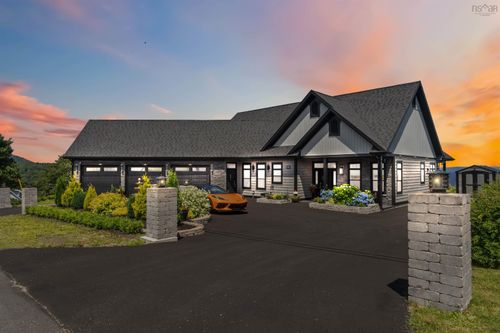 180 King St, Digby, NS, B0V1A0 | Card Image