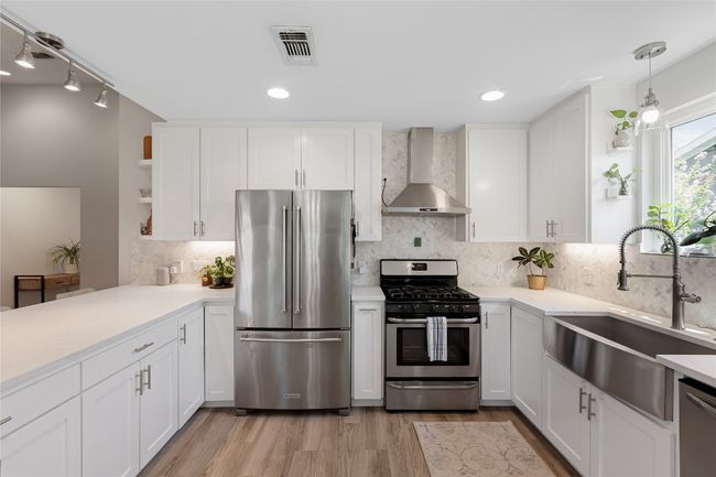 Spacious, welcoming, functional -- ready for the new owner. | Image 20