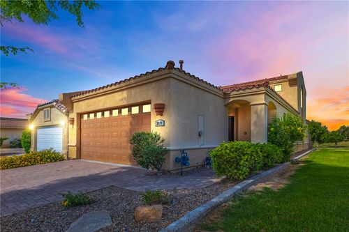 2871 Country Club Dr, Bullhead City, AZ, 86442-7833 | Card Image