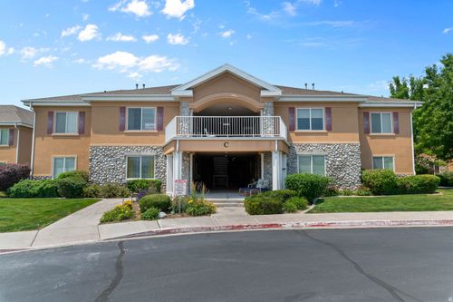 c225-502 S 1040 E, American Fork, UT, 84003-3384 | Card Image