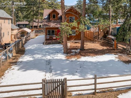 509 N Center St, Woodland Park, CO, 80863 | Card Image