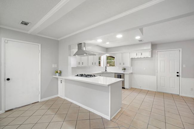 21710 Rotherham Dr, House other with 5 bedrooms, 3 bathrooms and 2 parking in Spring TX | Image 11