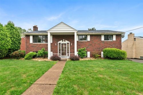 214 Maurice Ct, Penn Hills, PA, 15235-4731 | Card Image