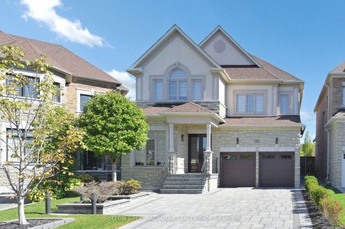 37 Cedarpoint Crt, Maple, ON, L6A4P7 | Card Image