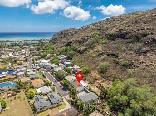 298 Moomuku Pl, Honolulu, HI, 96821-2239 | Card Image