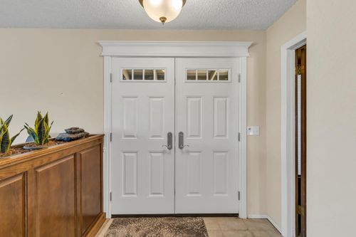 3749 Fairway Dr, Cameron Park, CA, 95682-8653 | Card Image