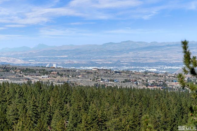 115 W Jeffrey Pine Rd, House other with 4 bedrooms, 4 bathrooms and 3 parking in Reno NV | Image 5