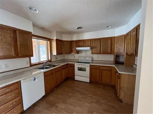 12214 Sunrise Rd, Harris, MN, 55032-2101 | Card Image