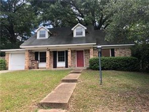5664 Vanderbilt Dr, Mobile, AL, 36608-3049 | Card Image