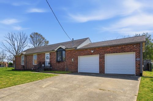 104 Albee Ct, Hermitage, TN, 37076-2702 | Card Image