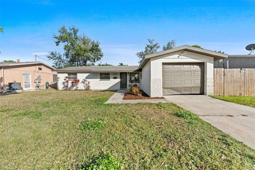 5501 Denver St Ne, ST PETERSBURG, FL, 33703-1849 | Card Image