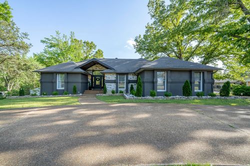 195 Yeiser Dr, Savannah, TN, 38372-1285 | Card Image