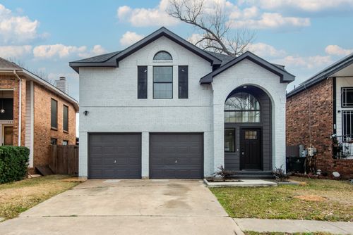 703 Meadowcreek Ct, Garland, TX, 75043-5258 | Card Image