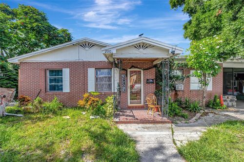 2007 Linsey St, Tampa, FL, 33605-6347 | Card Image