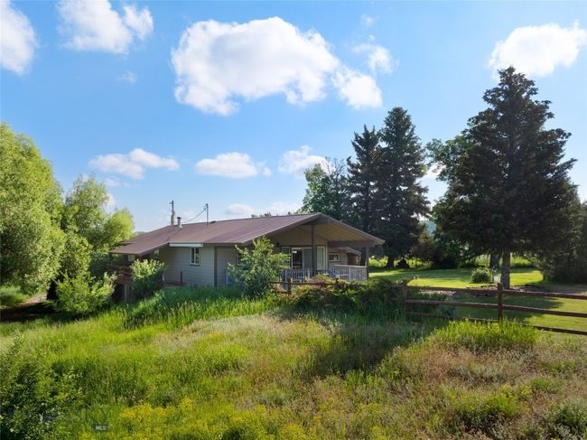 2825 Highway 78 S, House other with 5 bedrooms, 3 bathrooms and null parking in Absarokee MT | Image 29