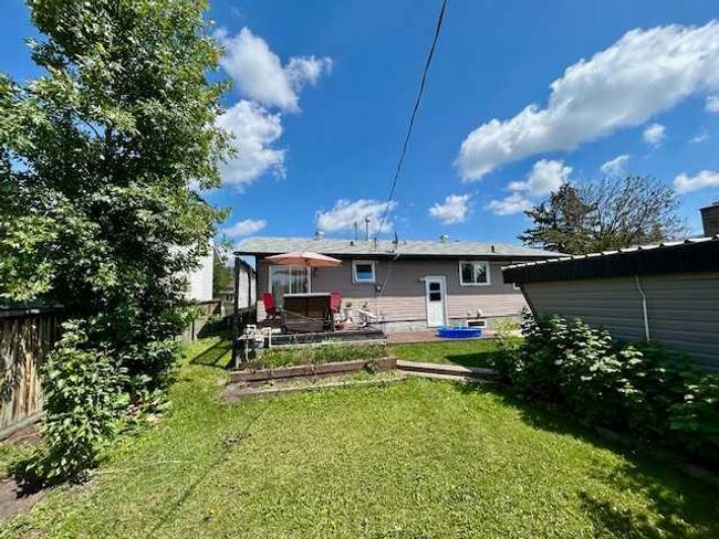 18 Robinson Place, House other with 3 bedrooms, 3 bathrooms and 6 parking in Bashaw AB | Image 7