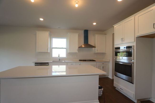 Kitchen | Image 4