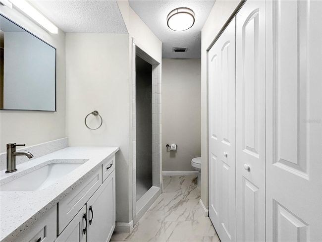 5136 Cedar Hammock Dr, House other with 2 bedrooms, 2 bathrooms and null parking in SARASOTA FL | Image 15