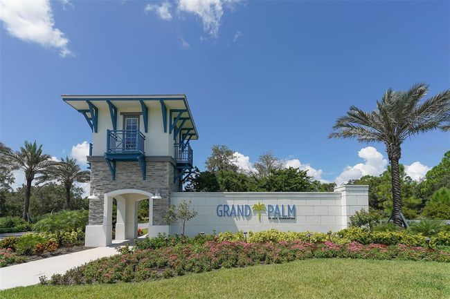 21205 Holmes Cir, House other with 4 bedrooms, 3 bathrooms and null parking in Venice FL | Image 48