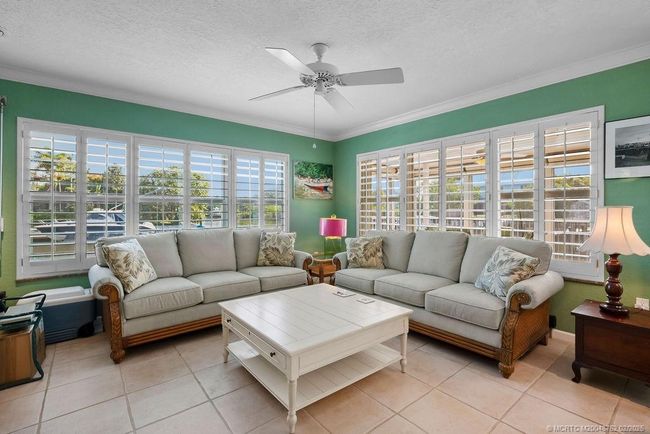 APT-16 - 3901 Saint Lucie Blvd, Condo with 2 bedrooms, 3 bathrooms and 1 parking in Stuart FL | Image 4