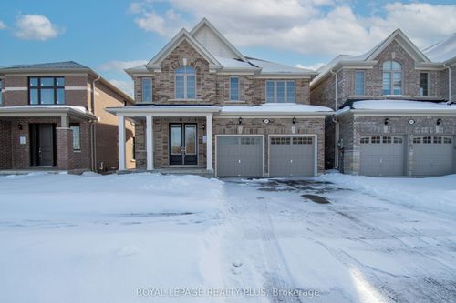 147 Dovedale Dr, Keswick, ON, L4P0S6 | Card Image