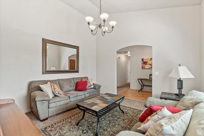 338 N Homestead Ln, House other with 6 bedrooms, 4 bathrooms and 3 parking in Fruit Heights UT | Image 5