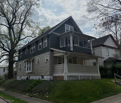 897 Avon St, Akron, OH, 44310-2140 | Card Image