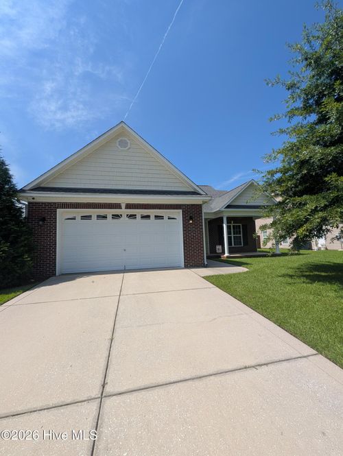 305 Weatherford Dr, Jacksonville, NC, 28540-9378 | Card Image
