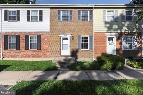8202 Stewarton Ct, SEVERN, MD, 21144-2912 | Card Image