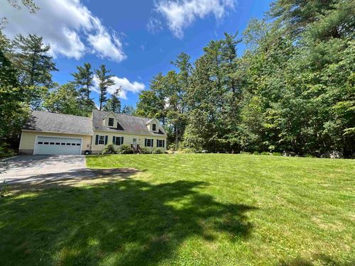 29 Dixon Ave, Newfields, NH, 03856-8227 | Card Image