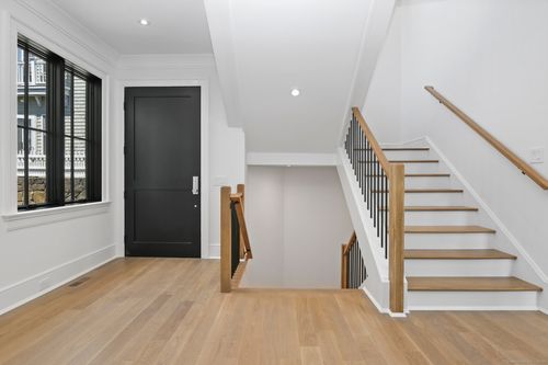 2-148 E Elm St, Greenwich, CT, 06830-6641 | Card Image