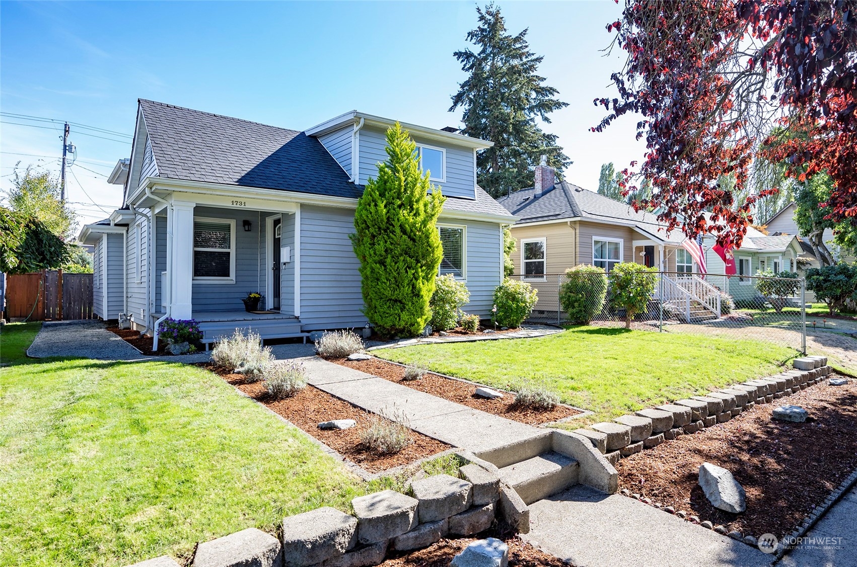 Oakes St, Tacoma, WA 98405