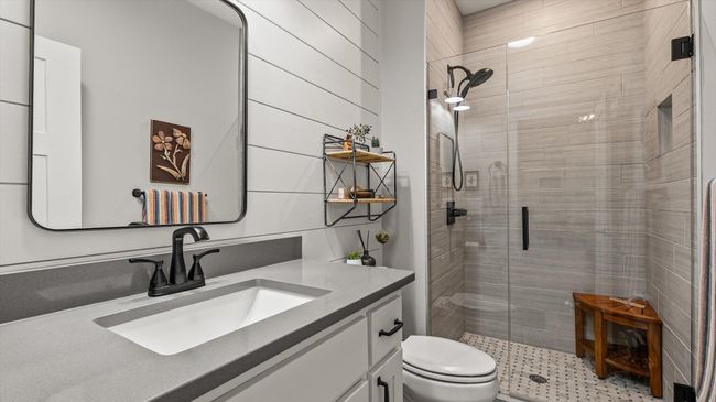Guest Bath.jpg | Image 22